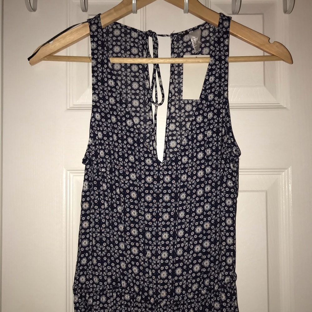 H & M Sleeveless Romper 🌹 - Picture 3 of 6